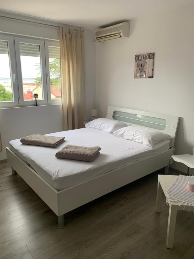 Sanela- Apartman Za Bezbrizan Odmor Crikvenica Exterior foto